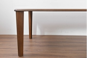 中古　シラカワ(Shirakawa)　オーク材　丸みのある柔らかなシルエットのダイニングテーブル　定価推定約21万円　(R-086762)