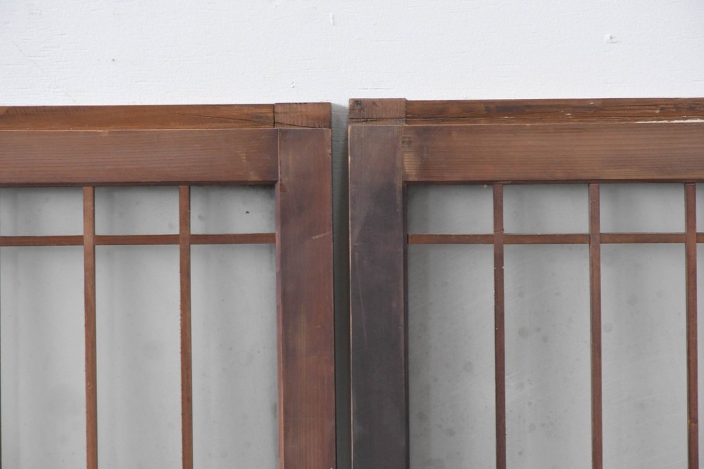 アンティーク建具　昭和中期　細やかな格子の入ったガラス窓4枚セット　(R-086764)