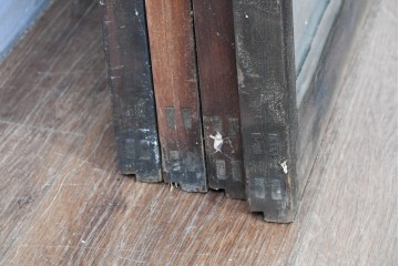 アンティーク建具　昭和中期　細やかな格子の入ったガラス窓4枚セット　(R-086764)