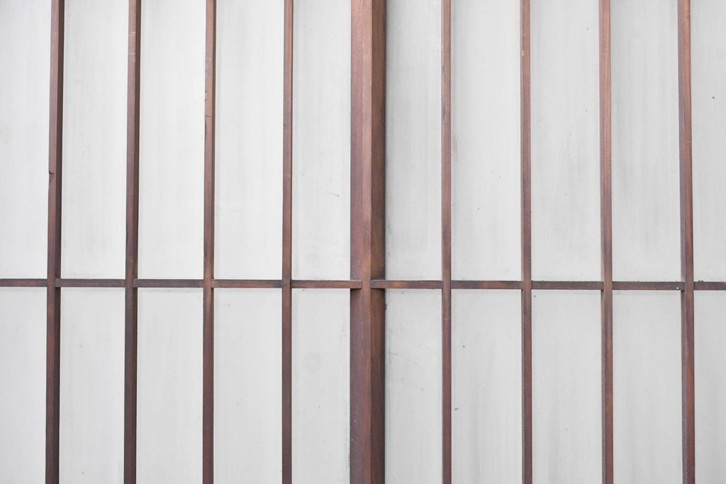 アンティーク建具　昭和中期　細やかな格子の入ったガラス窓3枚セット　(R-086765)