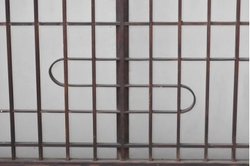 アンティーク建具　昭和中期　細やかな格子の入ったガラス窓3枚セット　(R-086765)