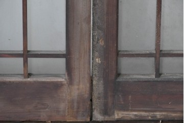 アンティーク建具　昭和中期　細やかな格子の入ったガラス窓3枚セット　(R-086765)