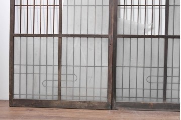 アンティーク建具　昭和中期　細やかな格子の入ったガラス窓3枚セット　(R-086765)