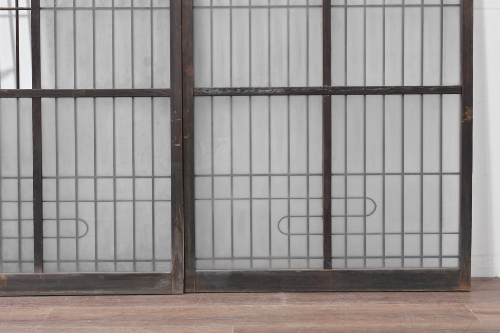 アンティーク建具　昭和中期　細やかな格子の入ったガラス窓3枚セット　(R-086765)