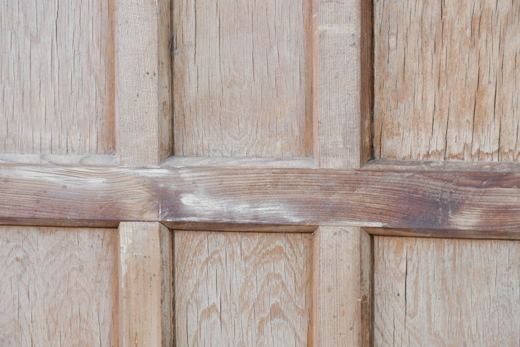 アンティーク建具　昭和初期から中期　彩光ガラス入りの木製引き戸2枚セット　(R-086767)