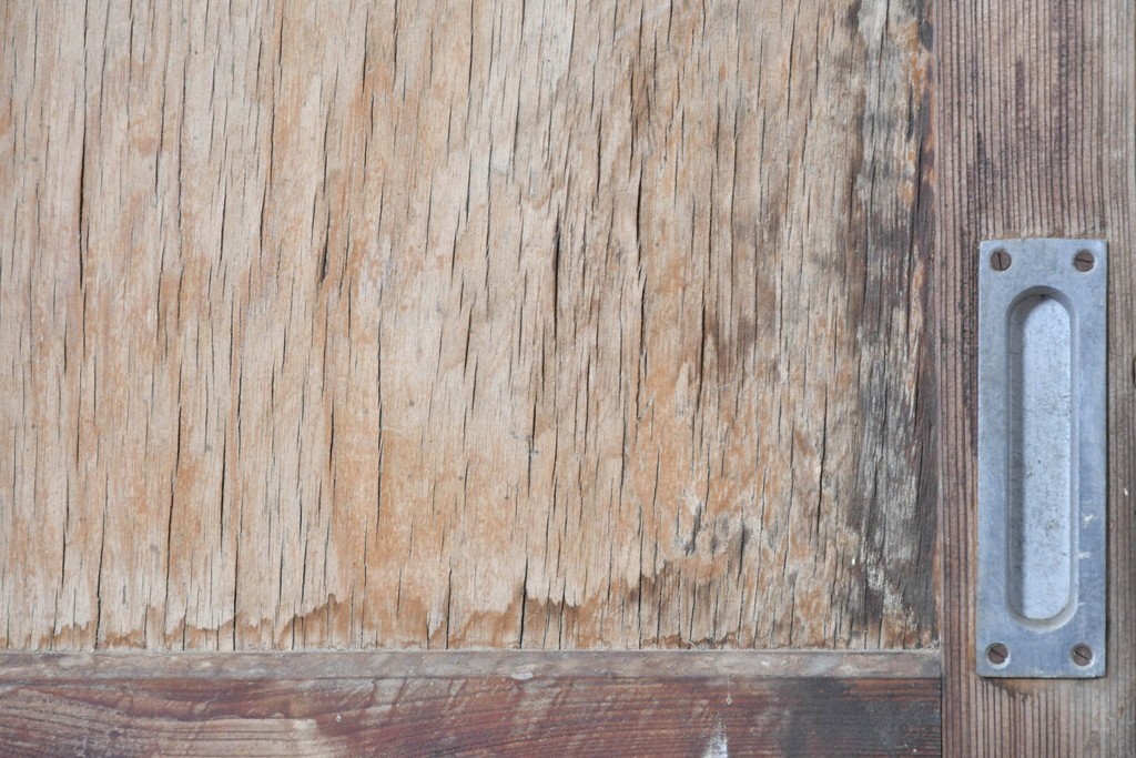 アンティーク建具　昭和初期から中期　彩光ガラス入りの木製引き戸2枚セット　(R-086767)