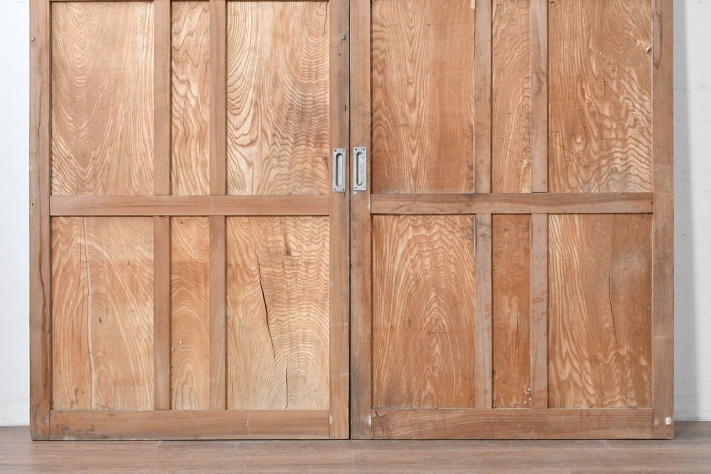 アンティーク建具　昭和初期から中期　彩光ガラス入りの木製引き戸2枚セット　(R-086767)