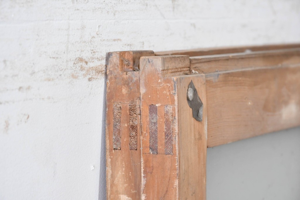 アンティーク建具　昭和初期から中期　彩光ガラス入りの木製引き戸2枚セット　(R-086767)