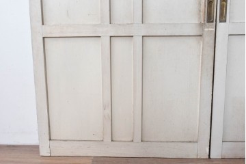 アンティーク建具　昭和初期から中期　ツートンカラー　彩光ガラス入りの引き戸2枚セット　(R-086768)