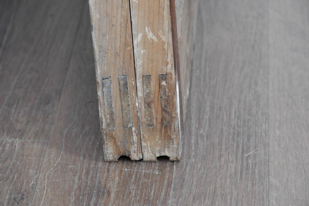 アンティーク建具　昭和初期から中期　ツートンカラー　彩光ガラス入りの引き戸2枚セット　(R-086768)