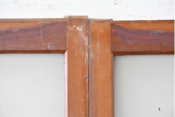 アンティーク建具　昭和初期から中期　彩光ガラス入りの木製引き戸2枚セット　(R-086769)