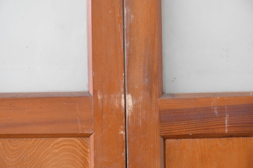 アンティーク建具　昭和初期から中期　彩光ガラス入りの木製引き戸2枚セット　(R-086769)