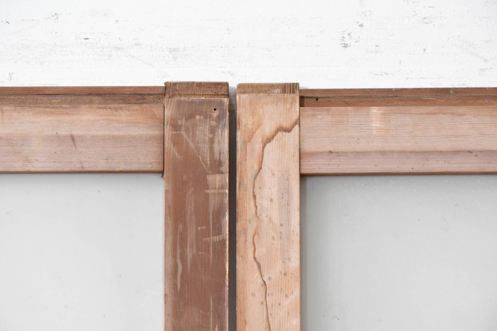 アンティーク建具　昭和初期から中期　彩光ガラス入りの木製引き戸2枚セット　(R-086769)