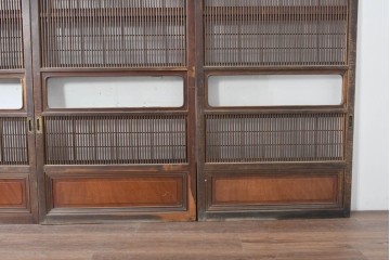 アンティーク建具　大正から昭和初期　腰板欅(ケヤキ)材　上手物!!　丸みのある縦桟のやわらかな表情が魅力の裏障子付き格子戸4枚セット　(R-086770)