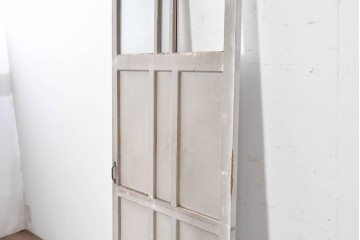 ヴィンテージ建具　昭和中期　シャビーなペンキ仕上げのガラス入りドア1枚　(R-086775)