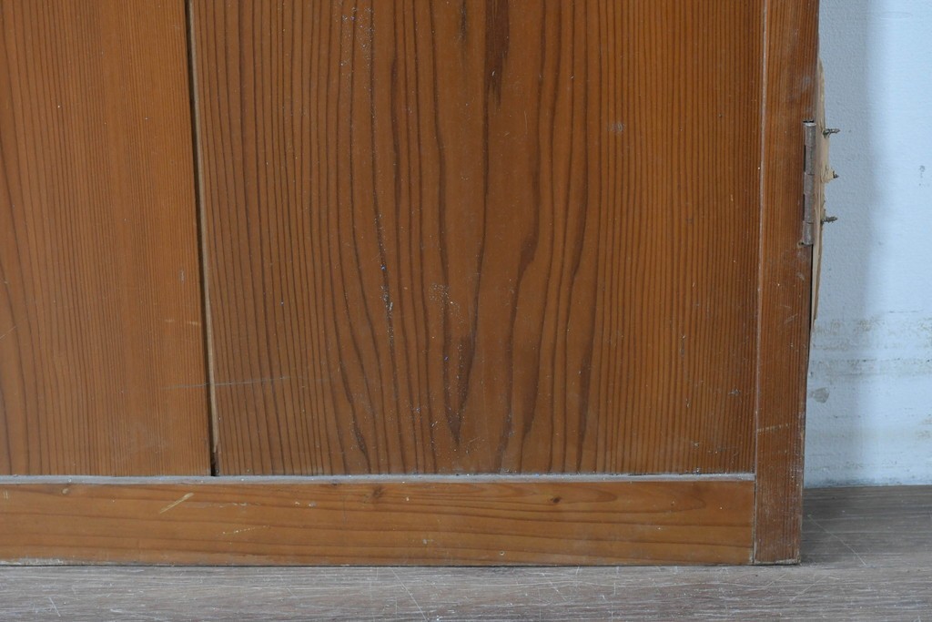 ヴィンテージ建具　昭和中期　すらりとした幅狭デザインの彩光窓付きドア1枚　(R-086777)