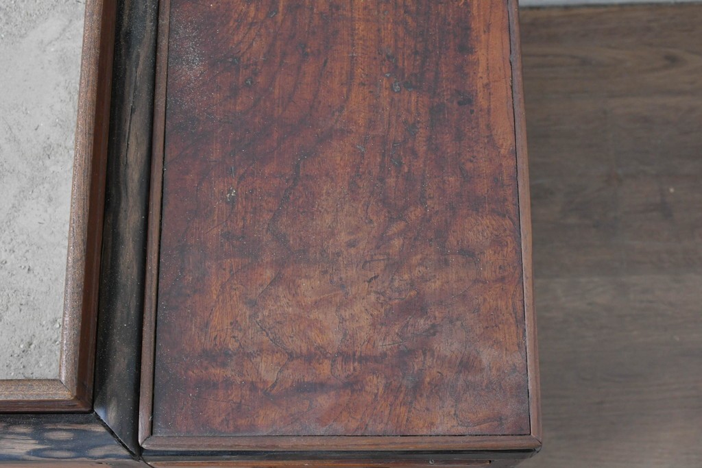 和製アンティーク　大正～昭和初期　総欅(ケヤキ)材　縁(黒柿材)　重厚な木味が魅力の長火鉢　(R-086778)