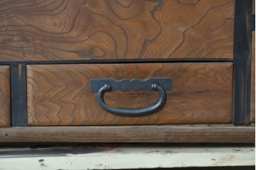 和製アンティーク　大正～昭和初期　総欅(ケヤキ)材　縁(黒柿材)　重厚な木味が魅力の長火鉢　(R-086778)