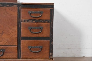 和製アンティーク　大正～昭和初期　総欅(ケヤキ)材　縁(黒柿材)　重厚な木味が魅力の長火鉢　(R-086778)