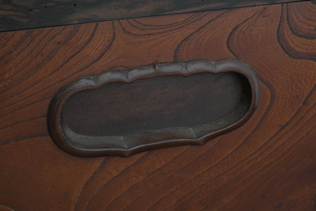 和製アンティーク　大正～昭和初期　総欅(ケヤキ)材　縁(黒柿材)　重厚な木味が魅力の長火鉢　(R-086778)