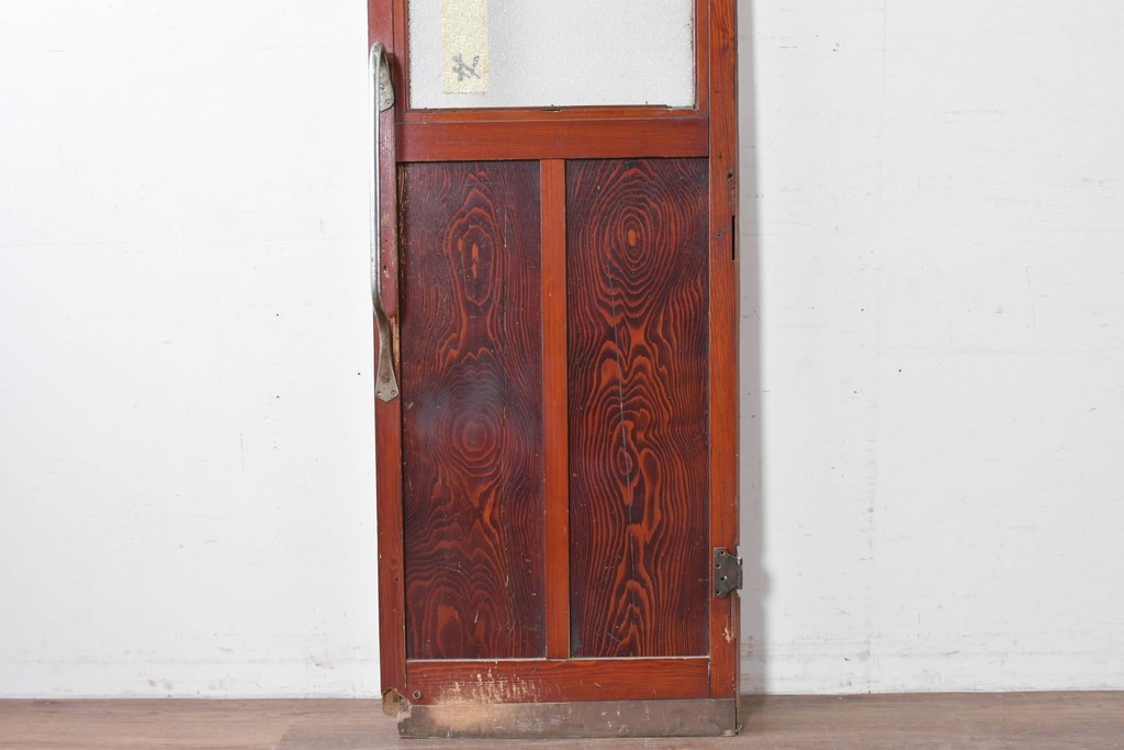 アンティーク建具　大正から昭和初期　レトロなガラス窓と味わい深い木目が目を引く細身のドア1枚　(R-086779)