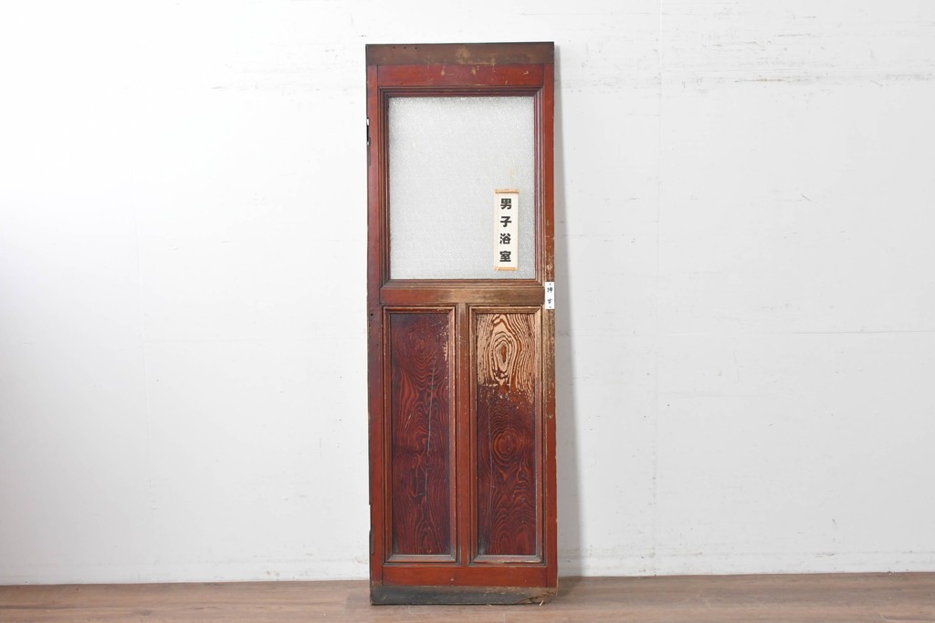 アンティーク建具　大正から昭和初期　レトロなガラス窓と味わい深い木目が目を引く細身のドア1枚　(R-086779)
