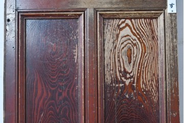 アンティーク建具　大正から昭和初期　レトロなガラス窓と味わい深い木目が目を引く細身のドア1枚　(R-086779)