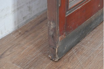 アンティーク建具　大正から昭和初期　レトロなガラス窓と味わい深い木目が目を引く細身のドア1枚　(R-086779)