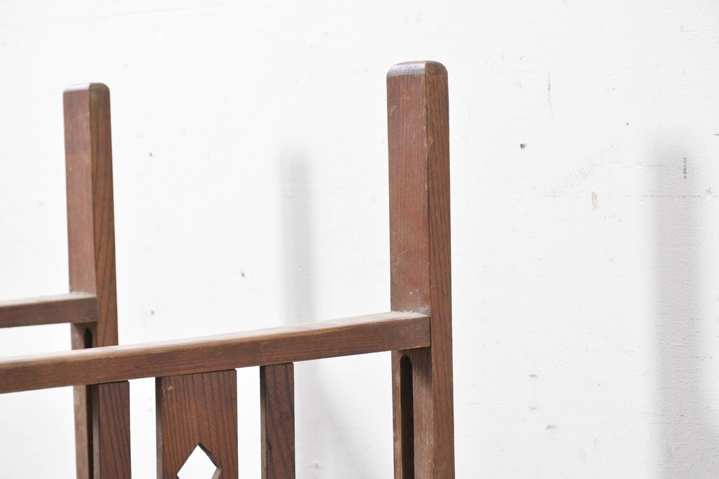 和製アンティーク　希少!!　欅(ケヤキ)材　山葉風　杢目の美しい欅材が使用された折り畳みチェア　(R-086780)