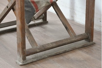 和製アンティーク　希少!!　欅(ケヤキ)材　山葉風　杢目の美しい欅材が使用された折り畳みチェア　(R-086780)