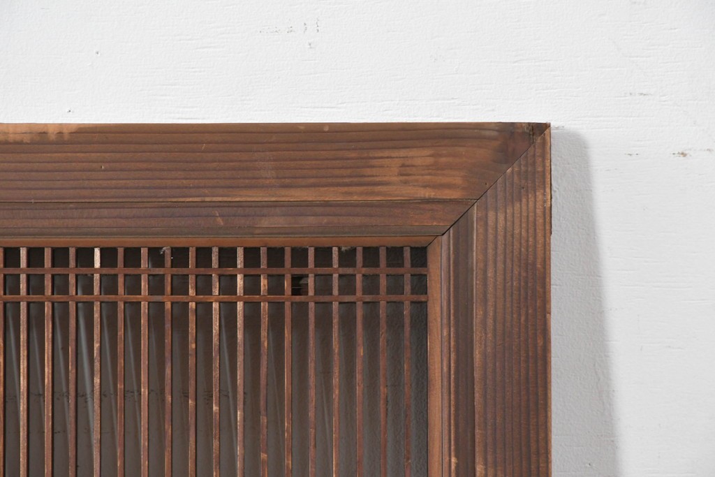 アンティーク建具　昭和初期　繊細な縦格子が美しい落ち着いた木味の筬欄間2枚セット　(R-086783)