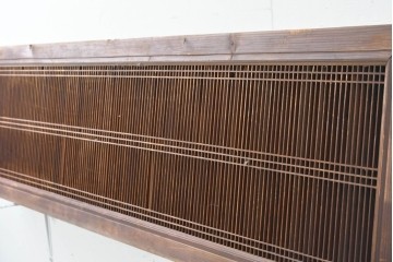 アンティーク建具　昭和初期　繊細な縦格子が美しい落ち着いた木味の筬欄間2枚セット　(R-086783)