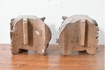 【簡易リペア限定品】　和製アンティーク　総欅(ケヤキ)材　力強く立体感のある彫刻が立派な獅子の木鼻(きばな)一対　(R-086784)