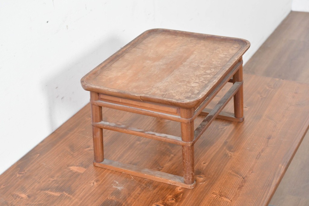 李朝　時代物　縁立ちの天板が使いやすい角膳　(R-086785)