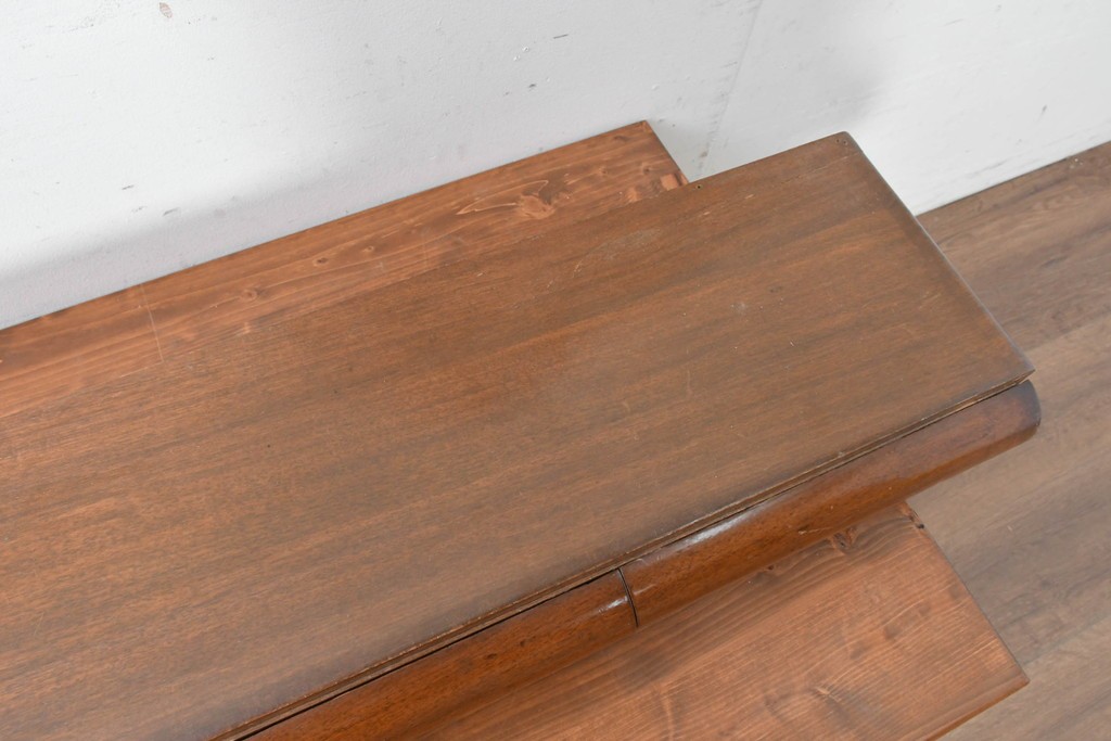 和製ヴィンテージ　ミッドセンチュリー　丸みのある前板が特徴的な横長小引き出し　(R-086787)