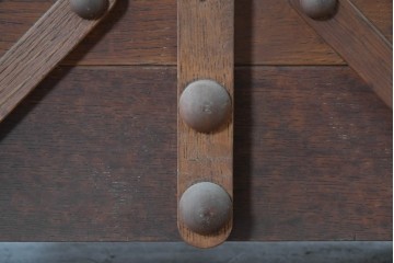 和製ヴィンテージ　絶版品　希少　松本民芸家具　開閉式でコンパクトに収納できる脚付きソーイングボックス　(R-086788)