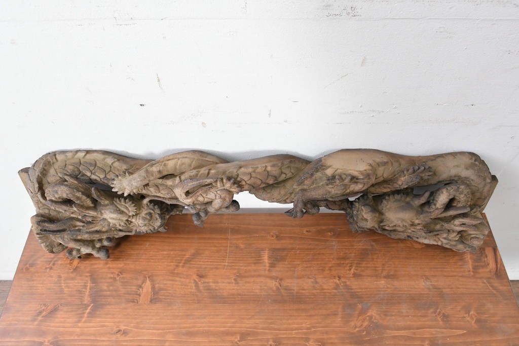 明治大正期　木彫刻　迫力のある双龍(阿形・吽形)を象った仏閣の壁掛けオブジェ　(R-086789)