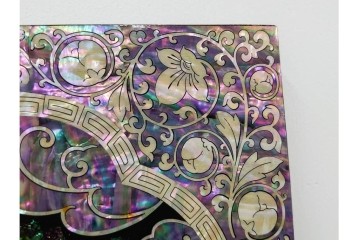 韓国　朴鎬仁作　螺鈿細工の鶴図と漢詩のデザインが見事な屏風　外箱付き　(R-086794)