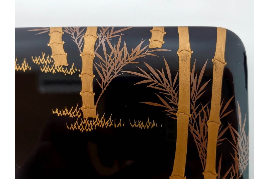 内梨地　蒔絵で描かれた竹林七賢人図が上品な硯箱　雨端硯付き　(R-086795)