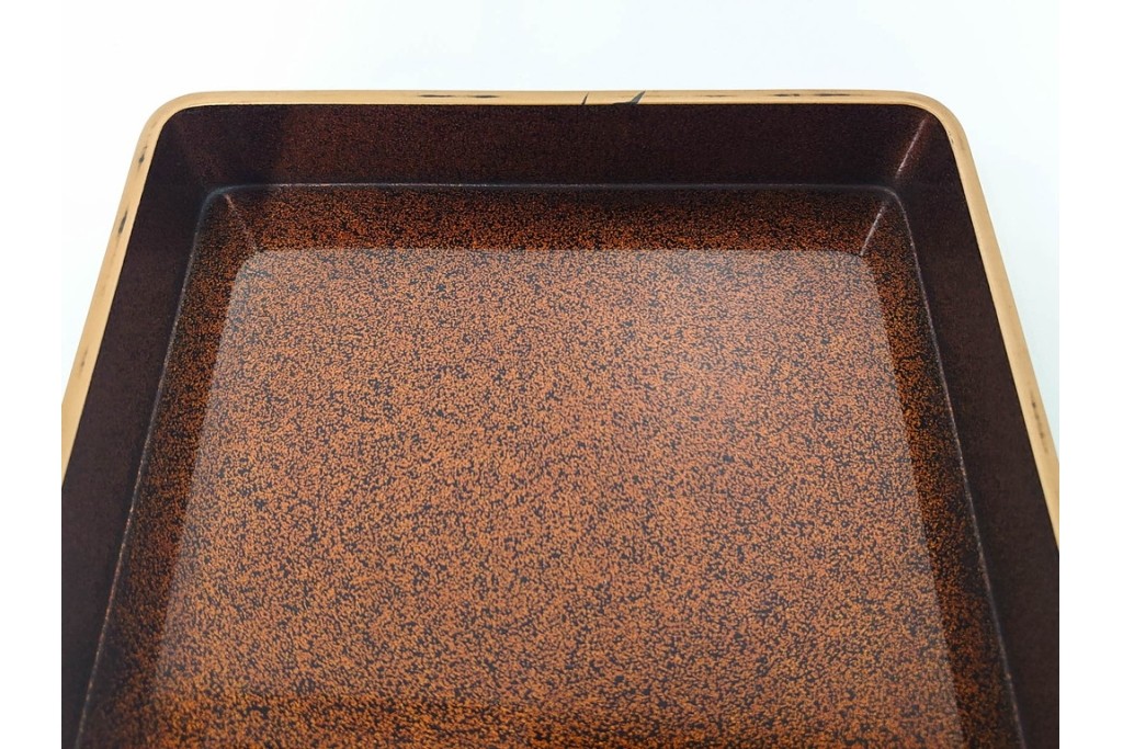 内梨地　蒔絵で描かれた竹林七賢人図が上品な硯箱　雨端硯付き　(R-086795)