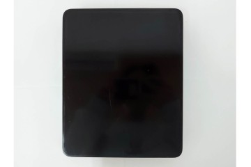 内梨地　蒔絵で描かれた竹林七賢人図が上品な硯箱　雨端硯付き　(R-086795)