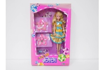 韓国　Barbie(バービー)　クリスタルシリーズ・誕生日モチーフ　バービー人形7点セット　外箱付き　(R-086796)