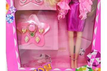 韓国　Barbie(バービー)　クリスタルシリーズ・誕生日モチーフ　バービー人形7点セット　外箱付き　(R-086796)