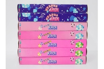 韓国　Barbie(バービー)　クリスタルシリーズ・誕生日モチーフ　バービー人形7点セット　外箱付き　(R-086796)