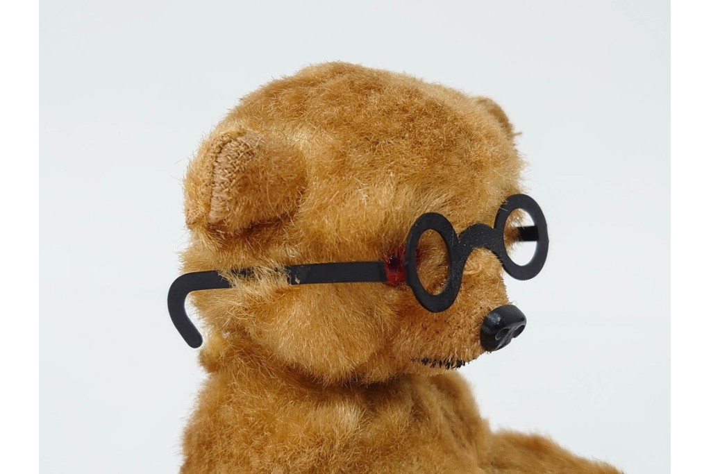 西ドイツ　MAX CARL社製　ゼンマイ仕掛けで編み物をするクマのおもちゃ　(R-086798)