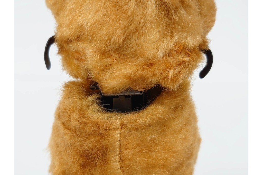 西ドイツ　MAX CARL社製　ゼンマイ仕掛けで編み物をするクマのおもちゃ　(R-086798)