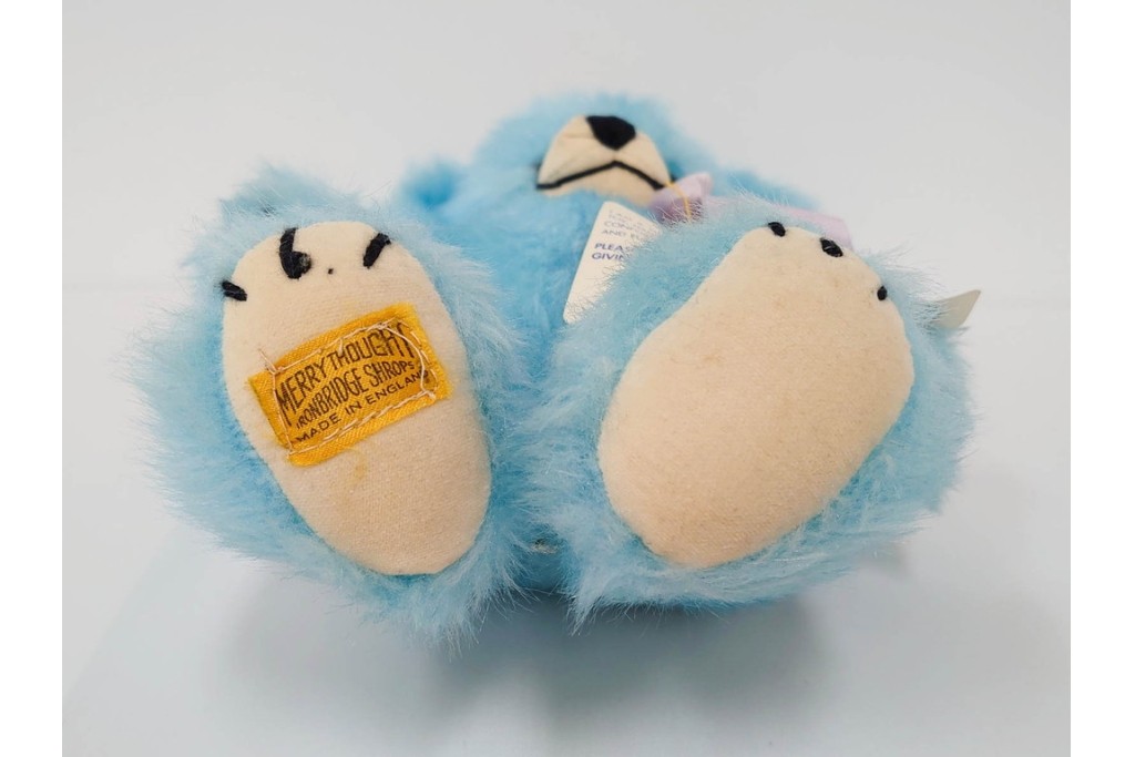 イギリスヴィンテージ　メリーソート(MERRY THOUGHT)社　チーキーシリーズ　高さ約31cm　可愛いブルーのテディベア　(R-086800)