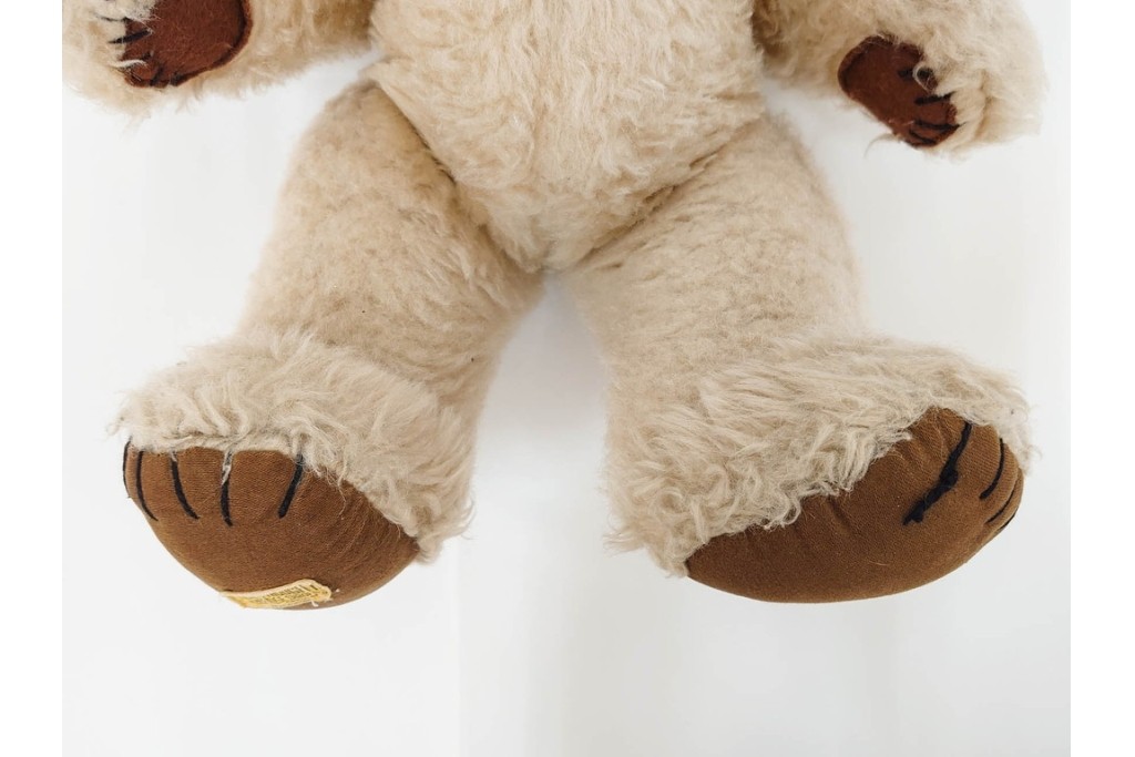 イギリスヴィンテージ　メリーソート(MERRY THOUGHT)社　チーキーシリーズ　高さ約43cmの可愛らしいテディベア2点セット　(R-086801)