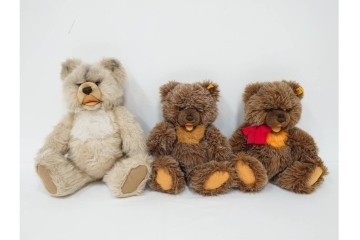 ドイツヴィンテージ　シュタイフ(Steiff)　ゾッティ　高さ約38cm・30cm・30cm　愛くるしい表情のテディベア3点セット　(R-086803)