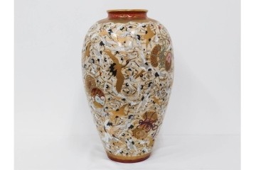 薩摩焼　金襴手　高さ約65cm　豪華絢爛な群鶴図の花瓶　(R-086804)